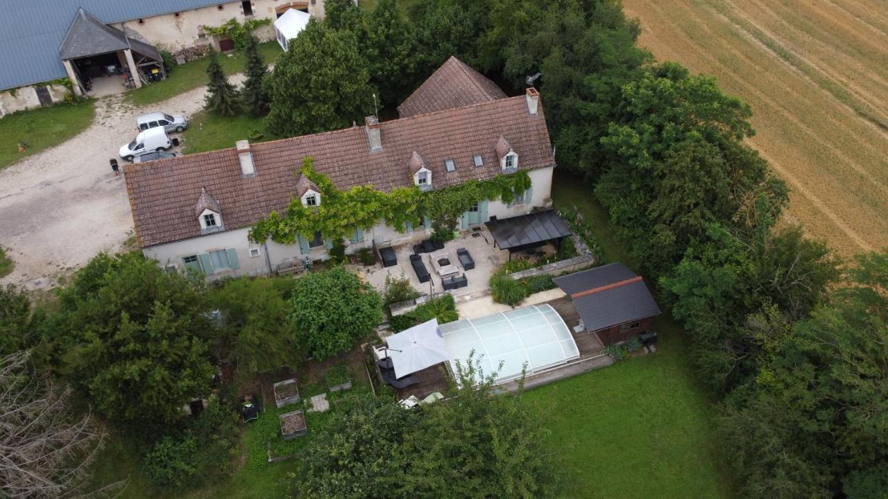 Bed and Breakfast La Petite Noue Vignoux-sous-les-Aix Екстер'єр фото