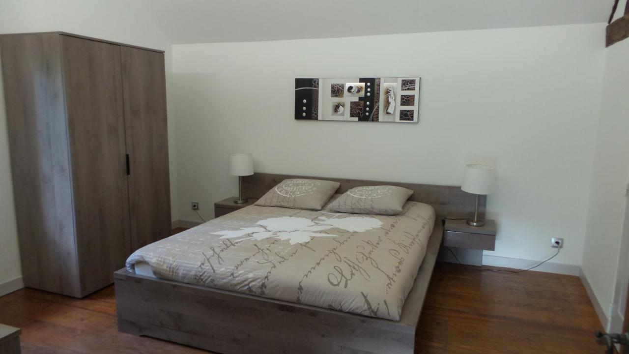 Bed and Breakfast La Petite Noue Vignoux-sous-les-Aix Екстер'єр фото