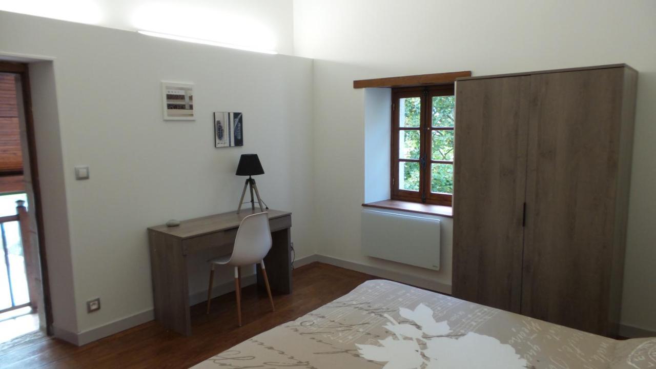 Bed and Breakfast La Petite Noue Vignoux-sous-les-Aix Екстер'єр фото